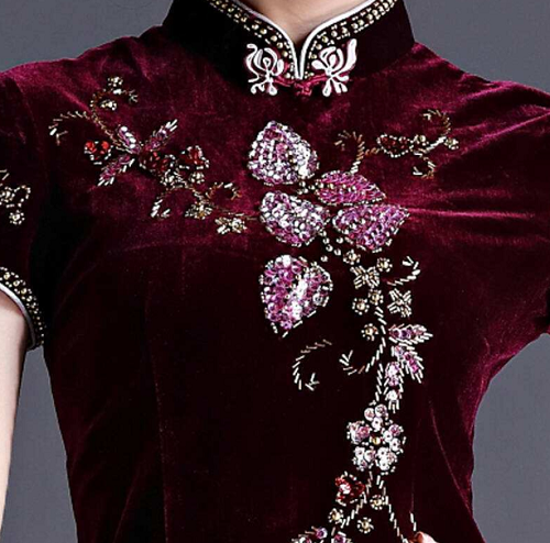 What are the types of cheongsam fabrics? How to choose cheongsam fabrics?