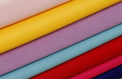 What are the types of knitted fabrics