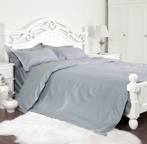 Four-piece bed sheet set